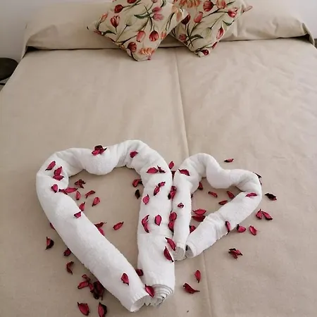 Oda ve Kahvaltı I Tre Cuori Taormina